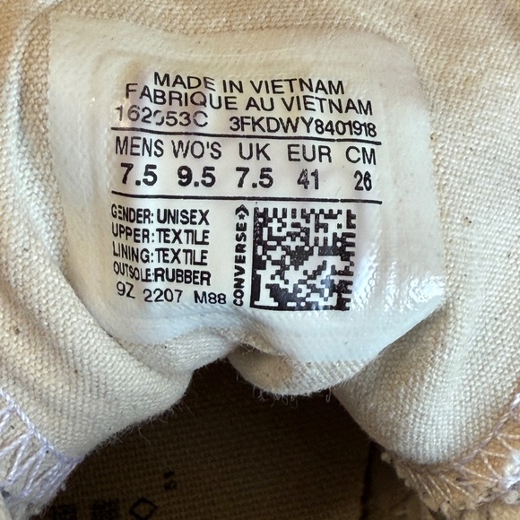 Converse Chuck Taylor Highs In Off-white Size M:7.5 W:9.5 - Picture 6 of 7